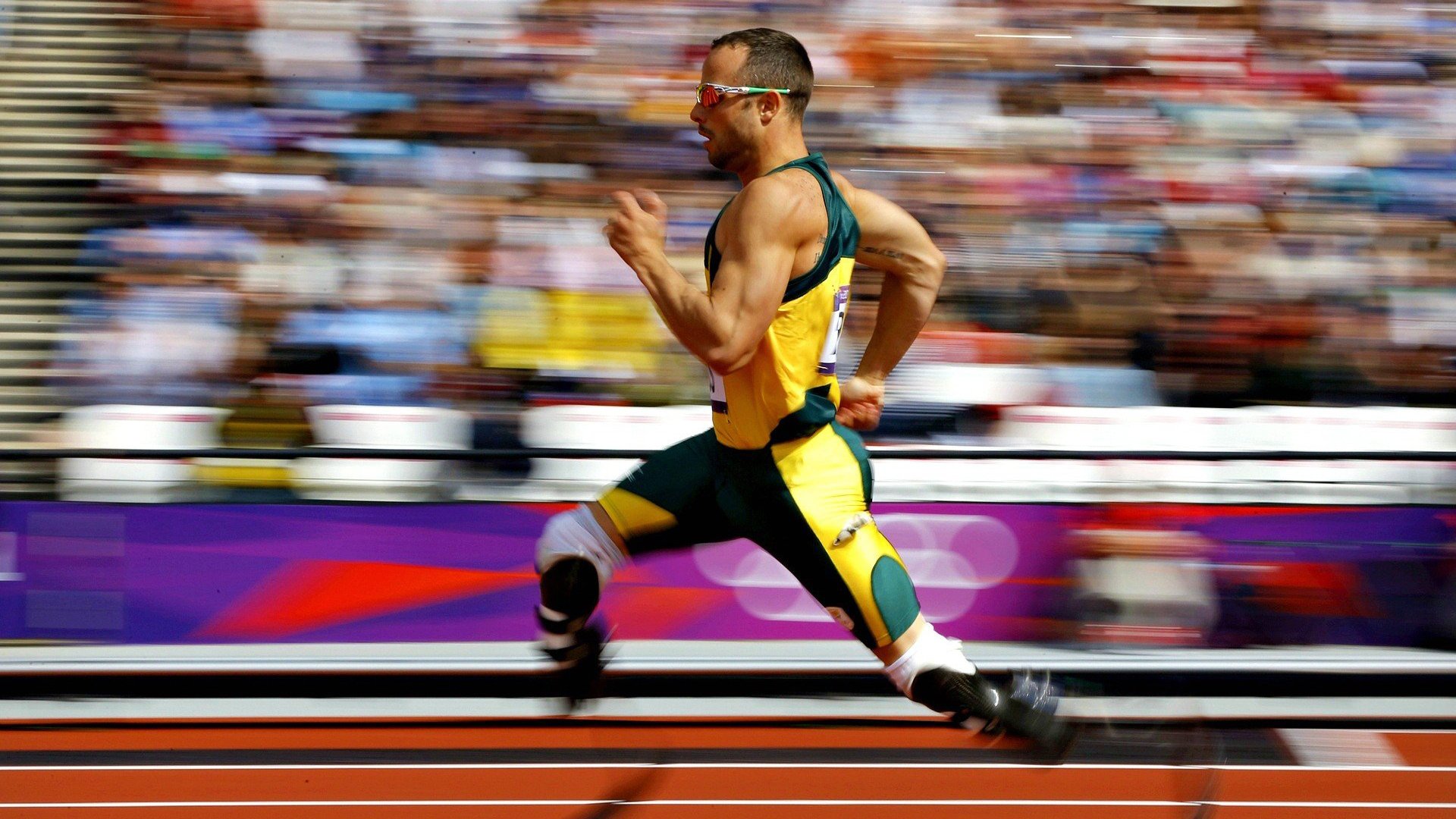 体育摄影大赛展出高光时刻捕捉运动员最具爆发力的瞬间，体育 摄影